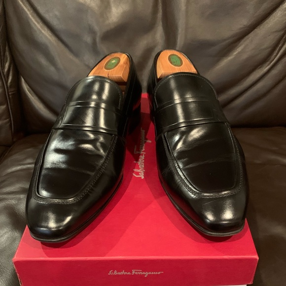 SALVATORE FERRAGAMO Calfskin Loafers *Sold* - Picture 5 of 8